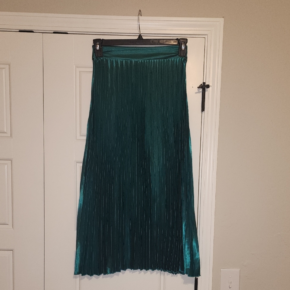 Soho Turquoise Satin Skirt